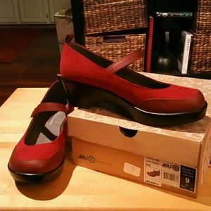 JBU shoes size 9m